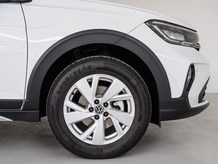 Renting Volkswagen Taigo Life 1.0 TSI 70 kW (95 CV) Ocasión