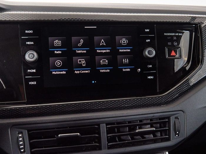 Renting Volkswagen Taigo «Más» 1.0 TSI 70 kW (95 CV) Ocasión 1 3