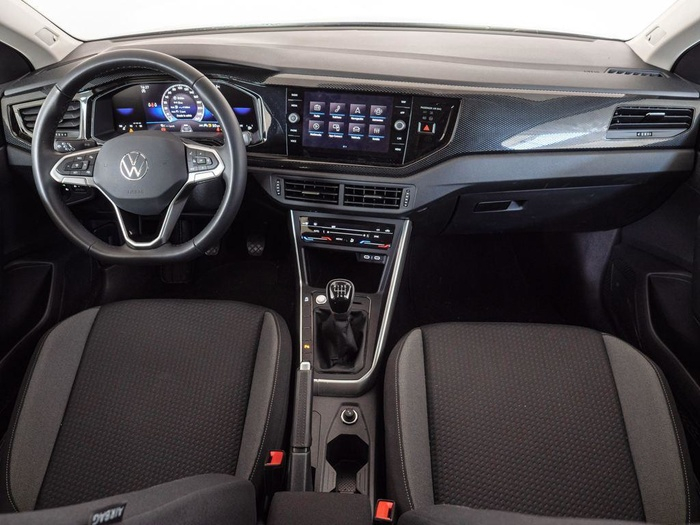 Renting Volkswagen Taigo «Más« 1.0 TSI 70 kW (95 CV) Ocasión 1 2