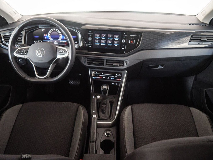 Renting Volkswagen Taigo «Más» 1.0 TSI 85 kW (115 CV) DSG Ocasión
