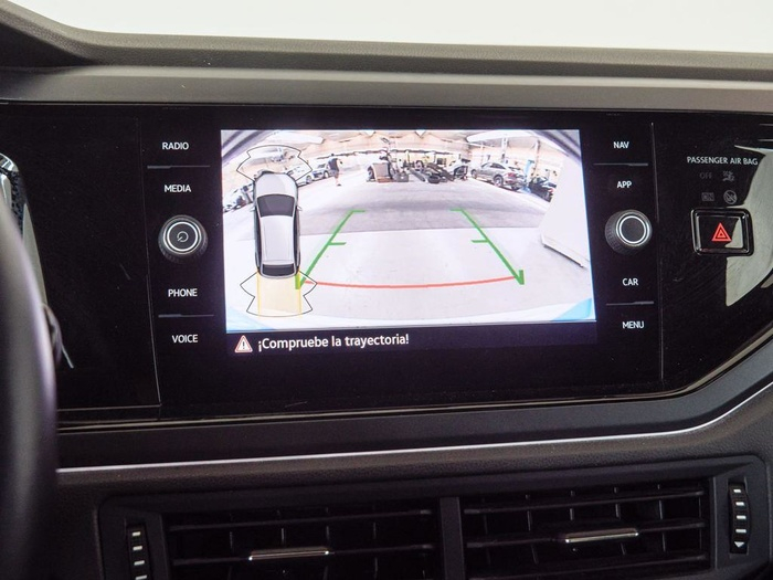 Renting Volkswagen Taigo R-Line 1.0 TSI 81 kW (110 CV) DSG Ocasión