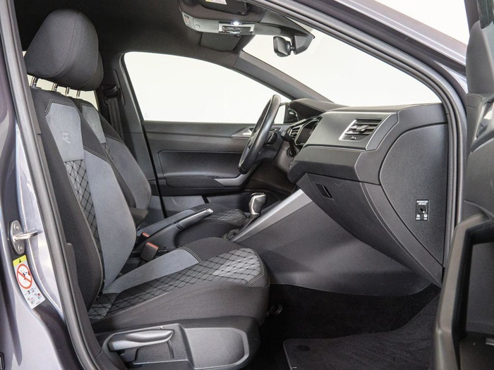 Renting Volkswagen Taigo R-Line 1.0 TSI 81 kW (110 CV) DSG Ocasión 1