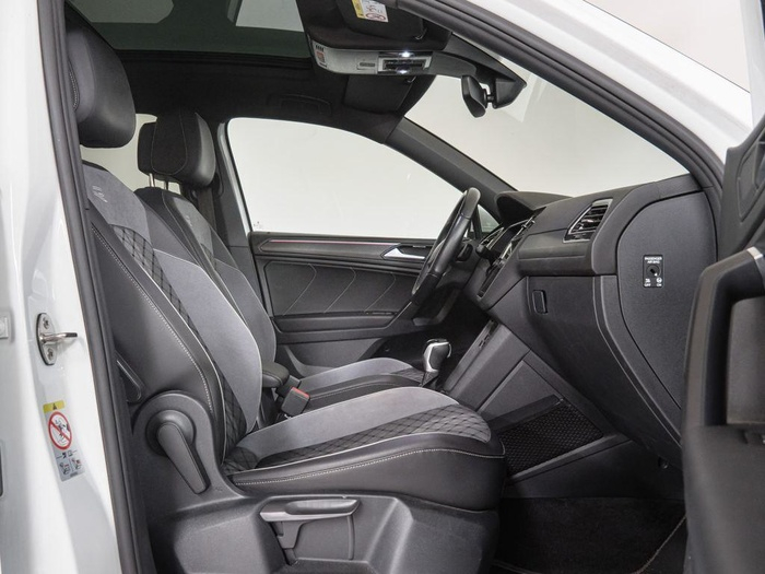 Renting Volkswagen Tiguan Allspace R-Line 1.5 TSI 110 kW (150 CV) DSG Ocasión