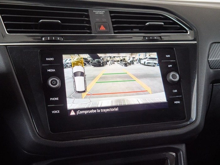 Renting Volkswagen Tiguan Allspace R-Line 1.5 TSI 110 kW (150 CV) DSG Ocasión