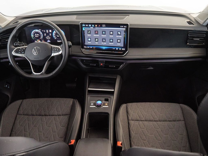 Renting Volkswagen Tiguan «Más« 1.5 TSI eHybrid 150 kW (204 CV) DSG Ocasión