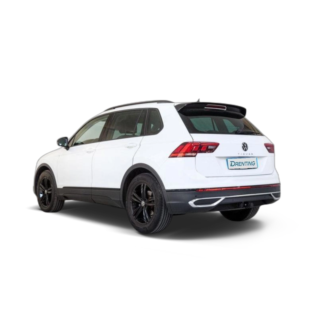 Renting Volkswagen Tiguan Urban Sport 1.5 TSI 96 kW (130 CV) Ocasión 1