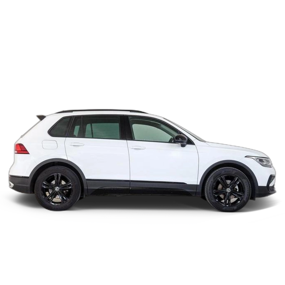 Renting Volkswagen Tiguan Urban Sport 1.5 TSI 96 kW (130 CV) Ocasión 1