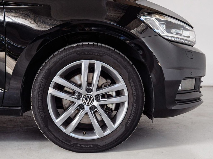 Renting Volkswagen Touran «Más« 1.5 TSI 110 kW (150 CV) DSG Ocasión