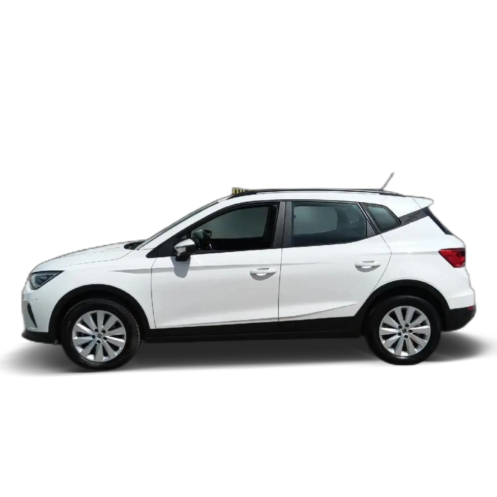 Renting SEAT Arona 1.0 TSI 81kW (110CV) Style Plus Blanco