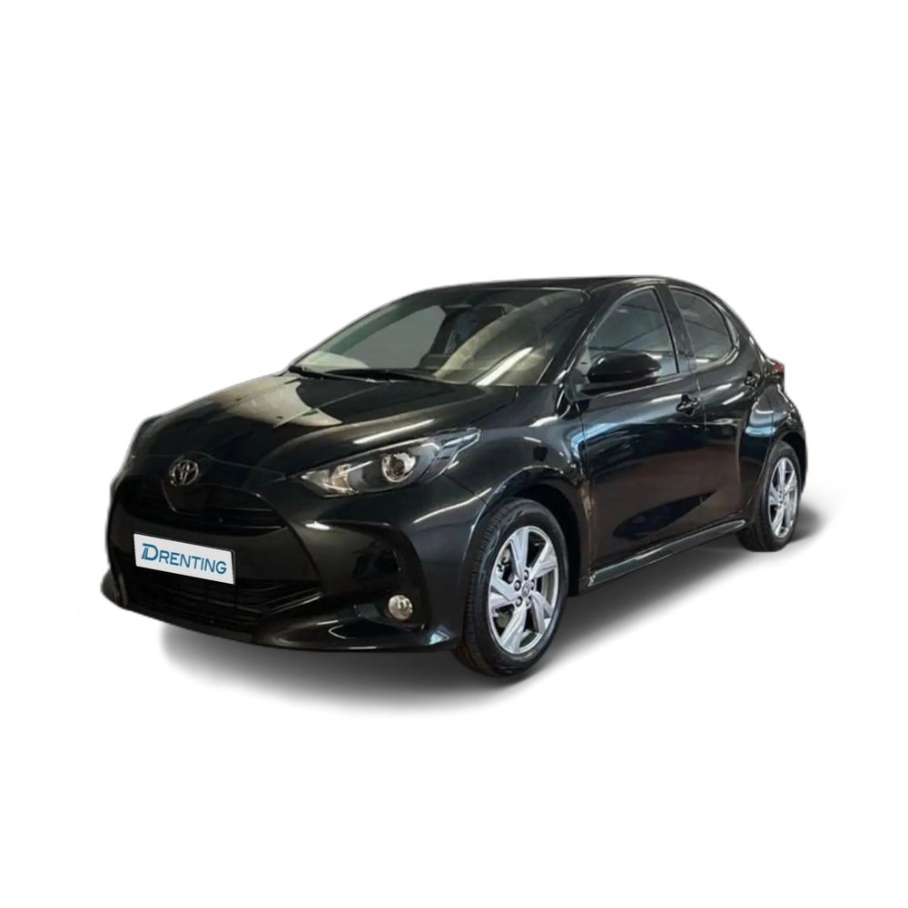 Renting Toyota Yaris 120H 1.5 Active Plus Negro 2