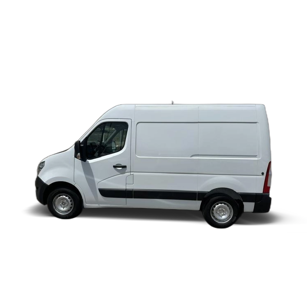 Renting NISSAN INTERSTAR 2.3 DCI 3.5T L1 H2 135 FURGON
