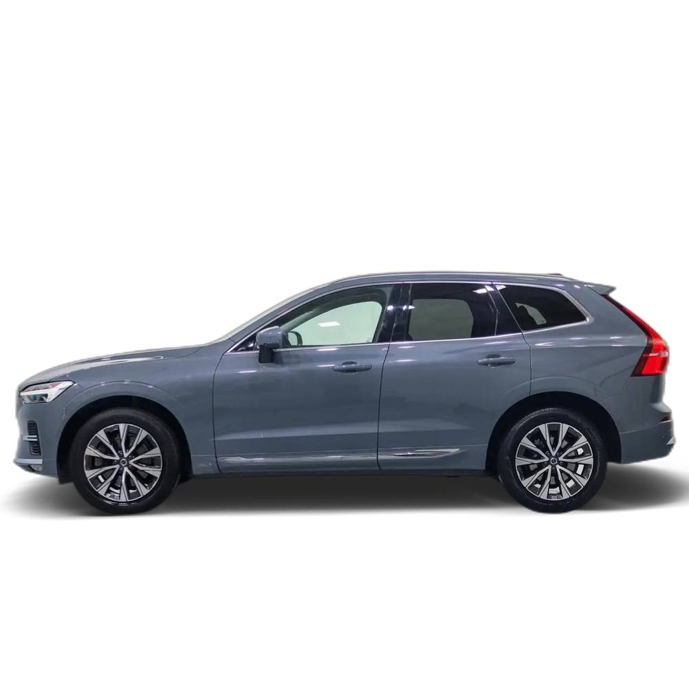 Renting Volvo XC60 B4 Plus Bright FWD Aut. Gris