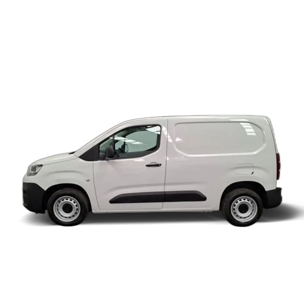 Renting Citroen Berlingo Combi BlueHDi S&amp;S Talla M Feel 100 Blanco 2