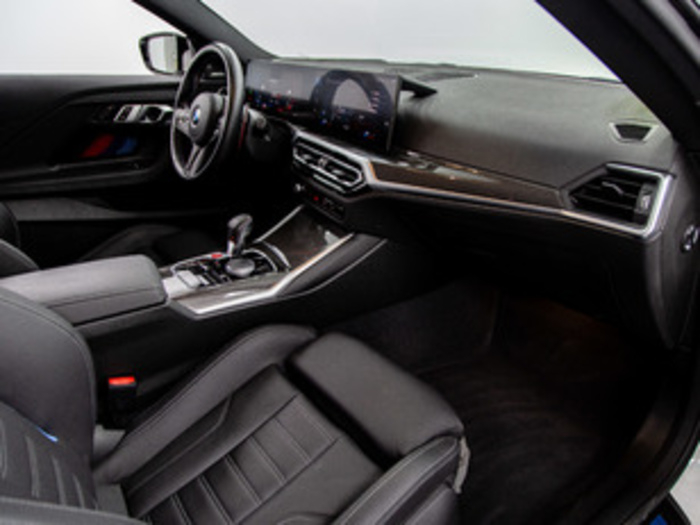 Renting BMW M M2 Coupe 338 kW (460 CV)