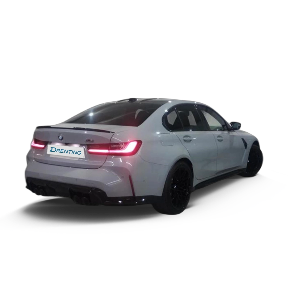Renting BMW M M3 Berlina Competition 375 kW (510 CV) 4