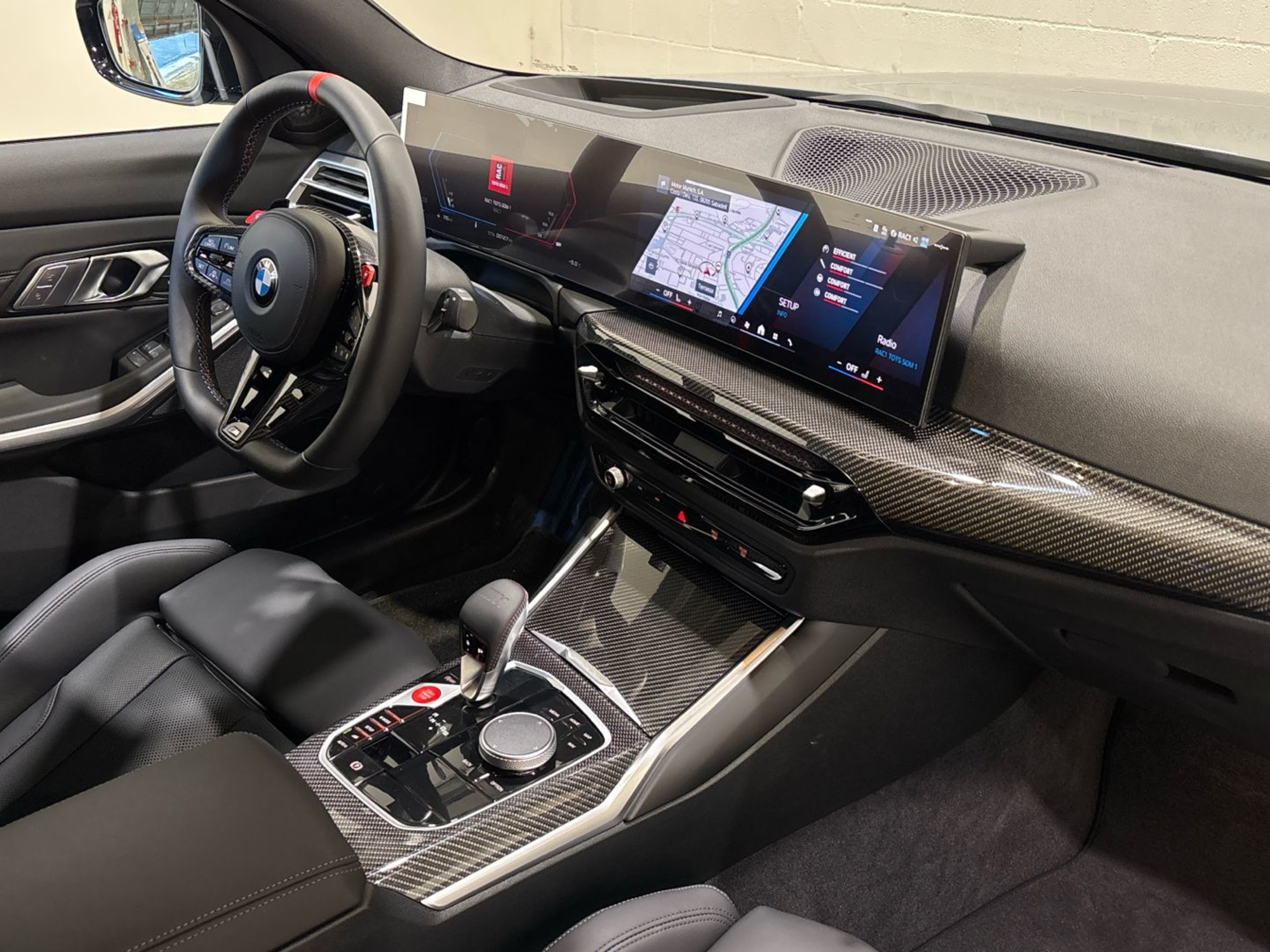 Renting BMW M M3 Berlina Competition xDrive 390 kW (530 CV)