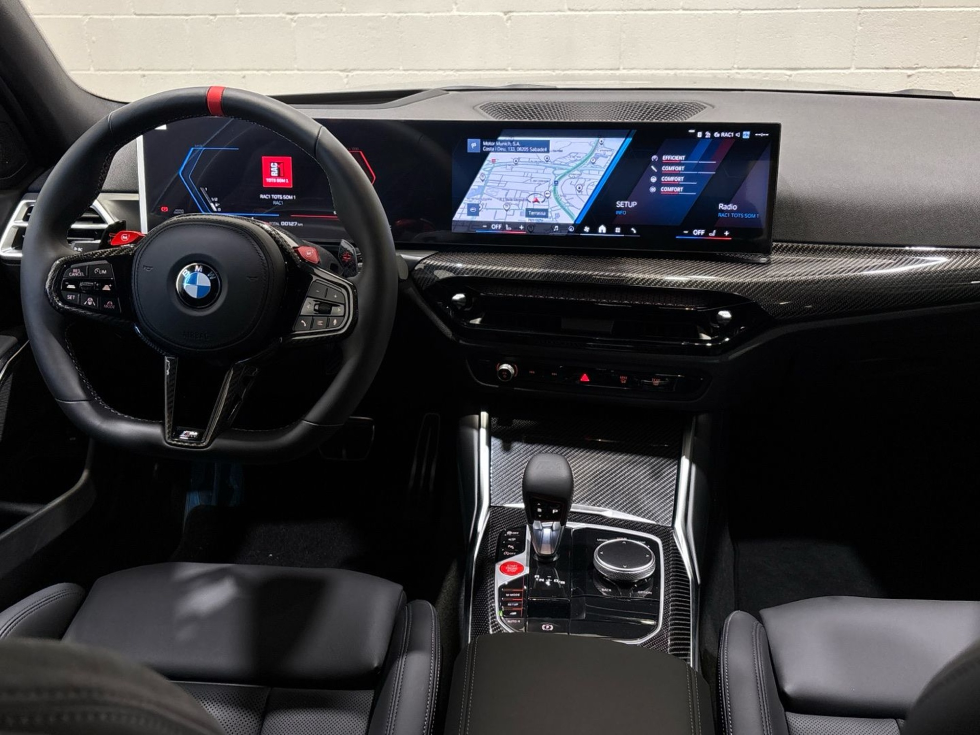 Renting BMW M M3 Berlina Competition xDrive 390 kW (530 CV)