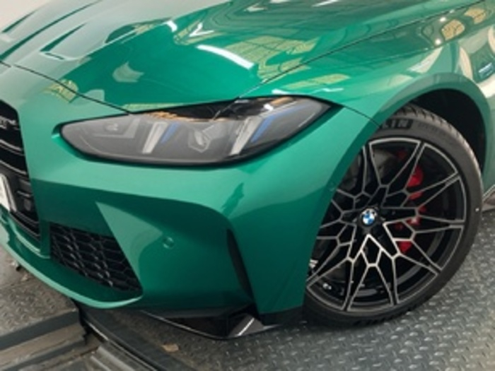 Renting BMW M M4 Cabrio XDrive Competition 390 kW (530 CV) 1