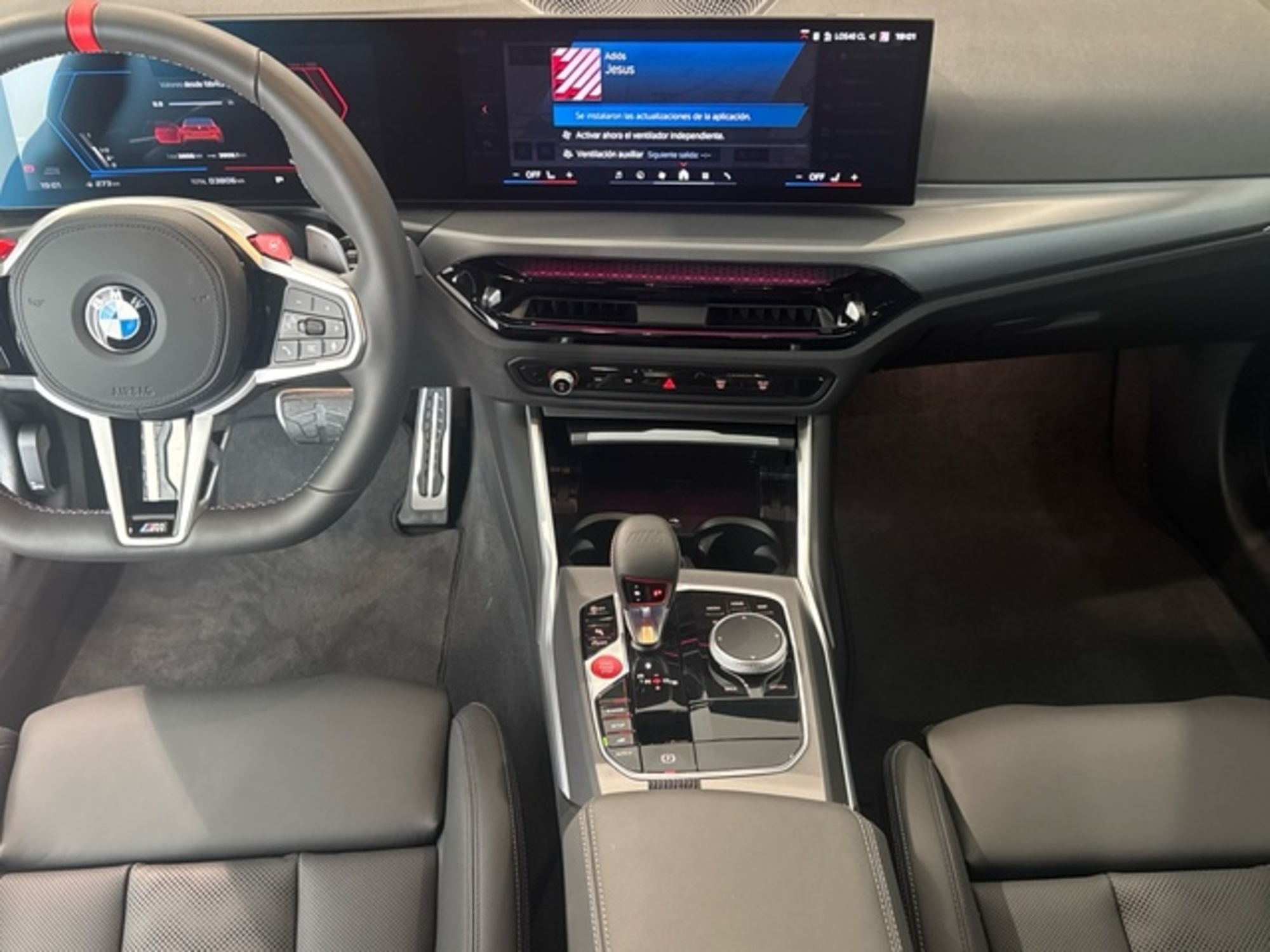 Renting BMW M M4 Competition Coupé xDrive 390 kW (530 CV)