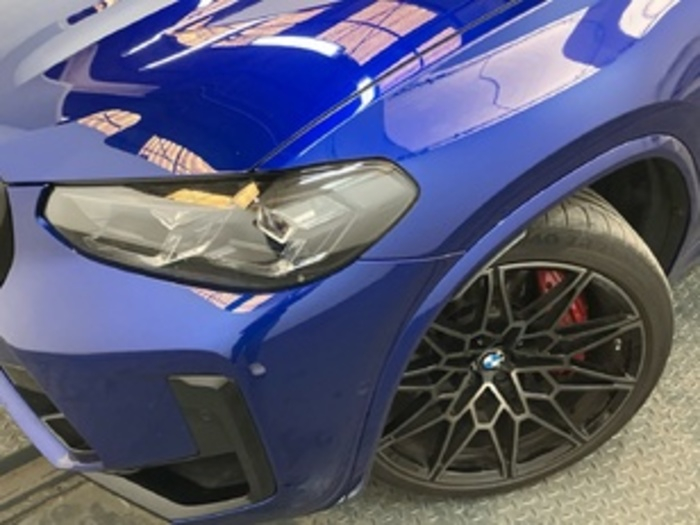 Renting BMW M X3 M 353 kW (480 CV) 1