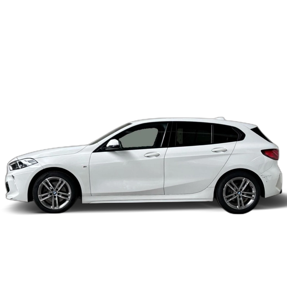 Renting BMW Serie 1 116d 85 kW (116 CV) 9