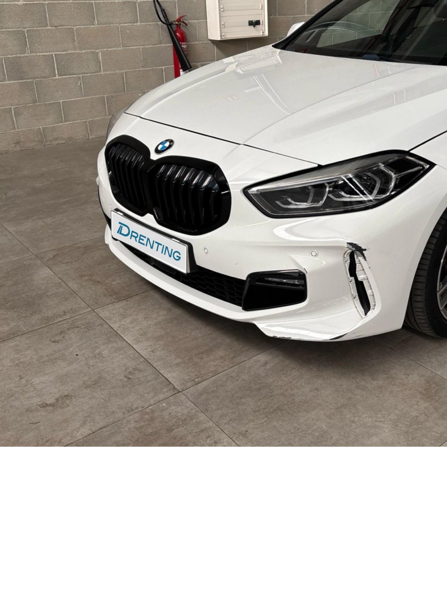 Renting BMW Serie 1 116d 85 kW (116 CV) 9