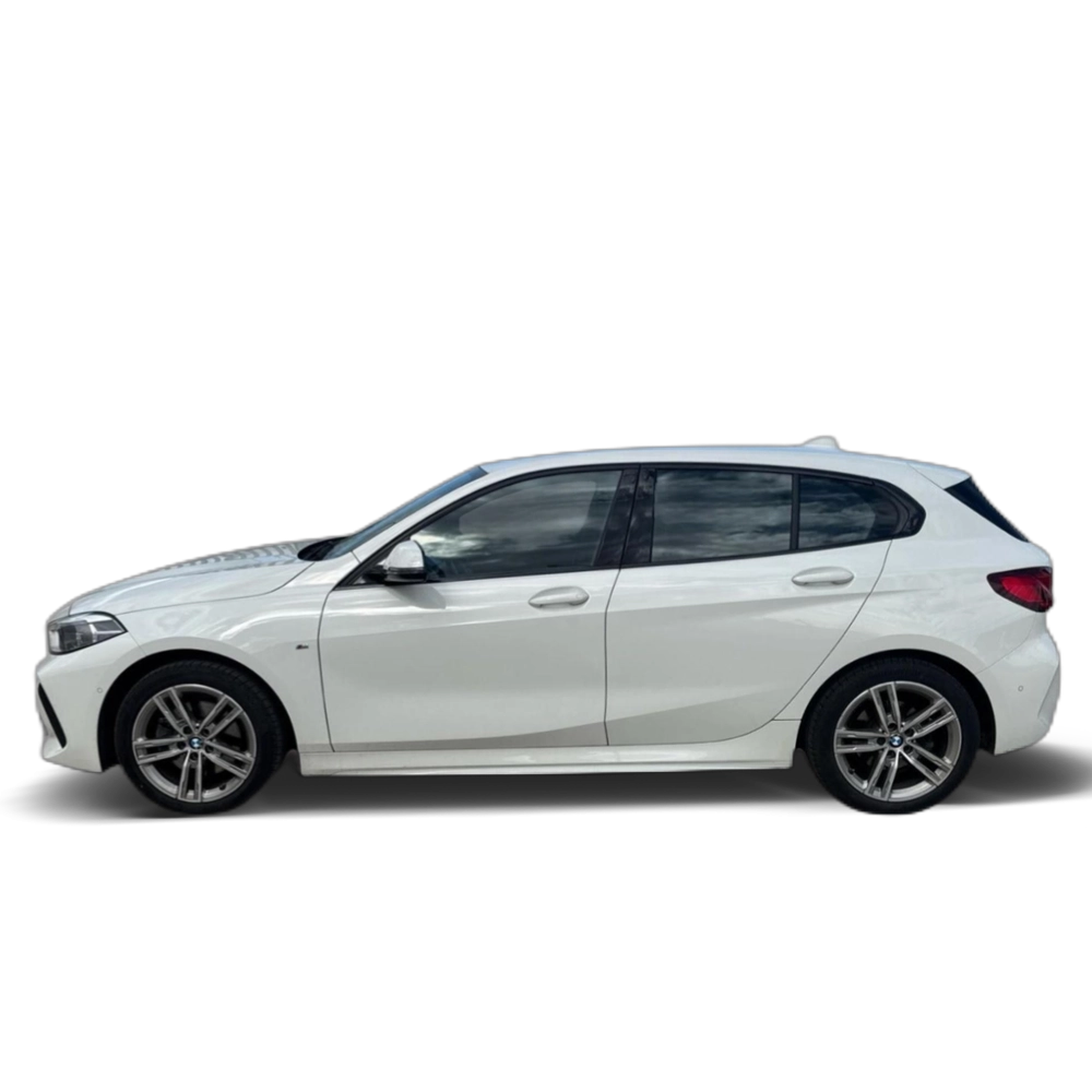 Renting BMW Serie 1 116d 85 kW (116 CV) 13