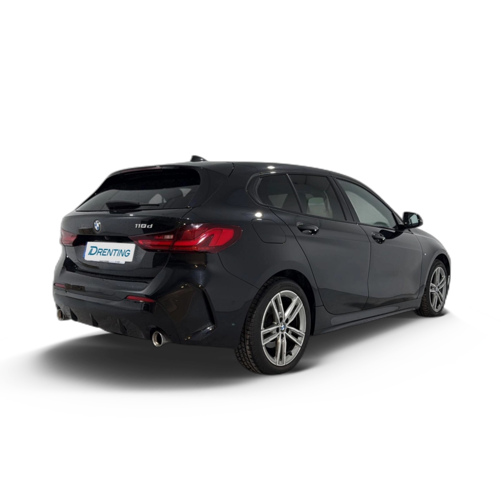 Renting BMW Serie 1 118d Business 110 kW (150 CV) 4