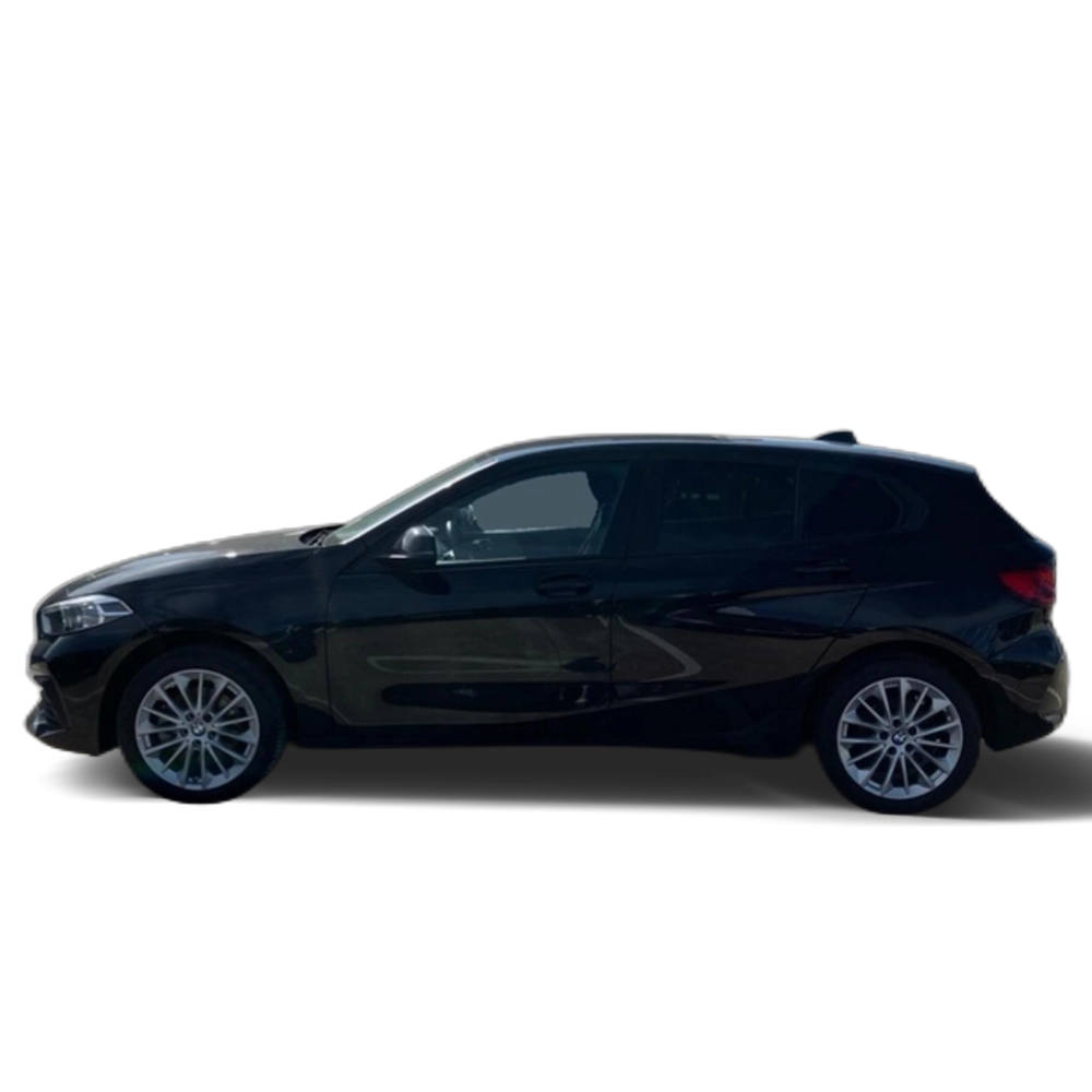 Renting BMW Serie 1 118d Business 110 kW (150 CV) 5 6