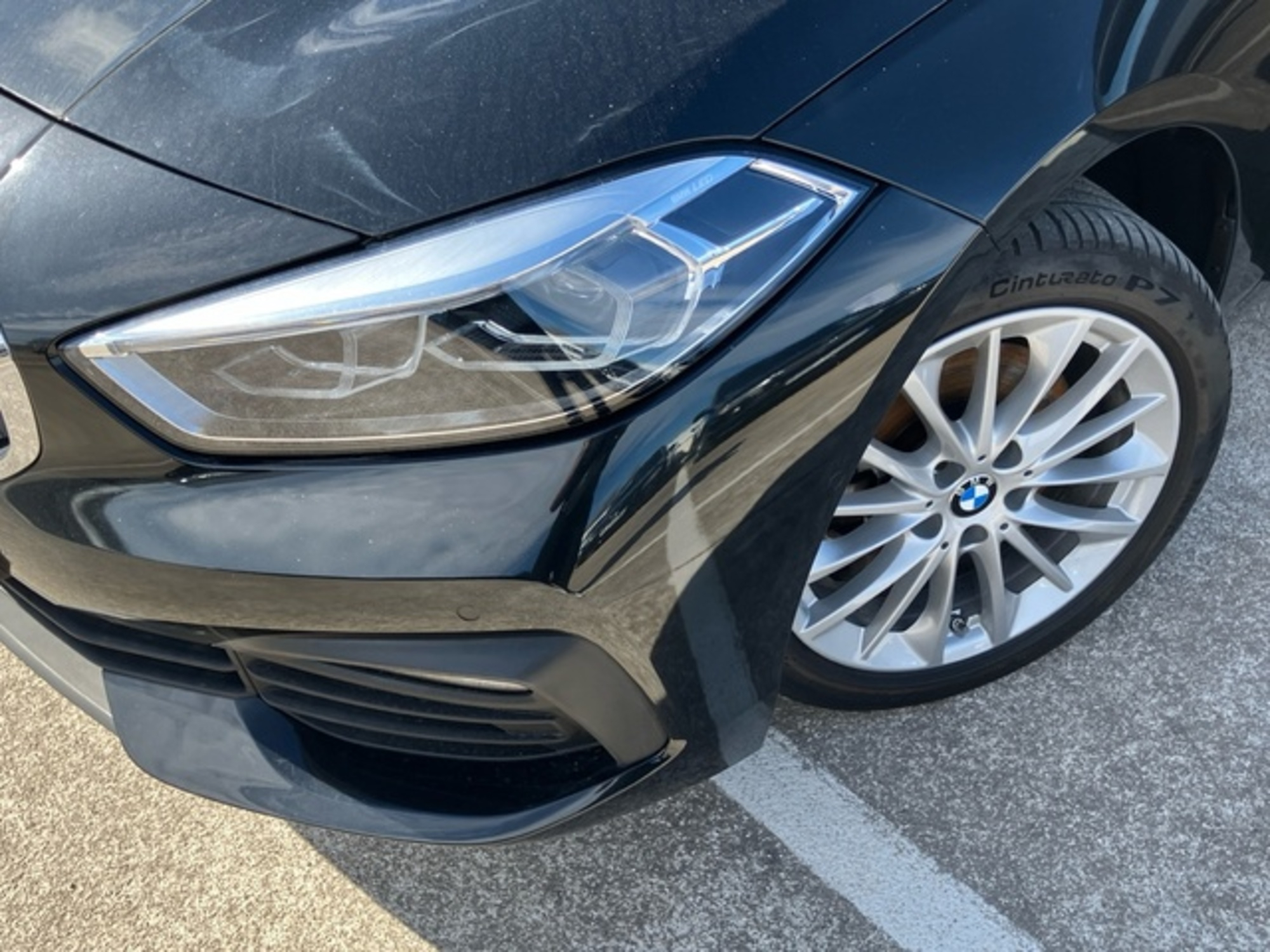 Renting BMW Serie 1 118d Business 110 kW (150 CV) 5 6