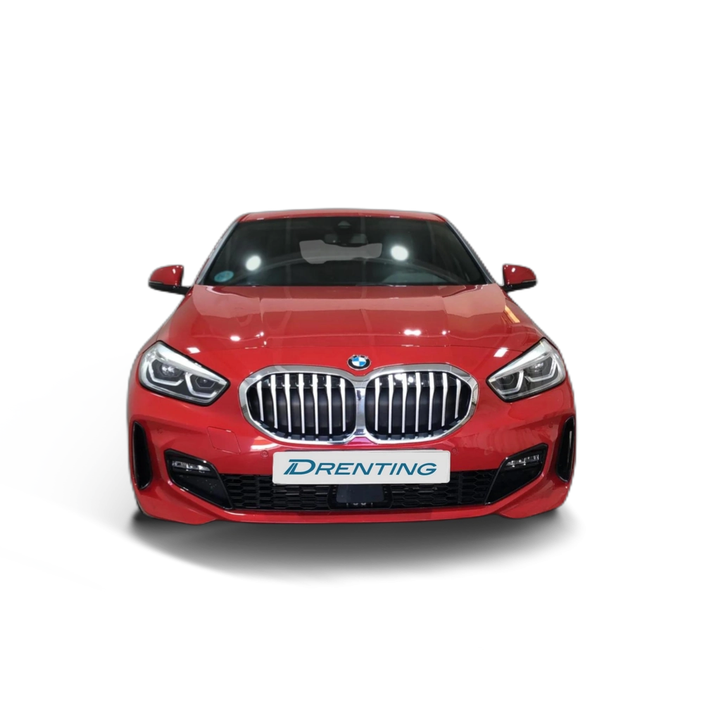 Renting BMW Serie 1 118d Business 110 kW (150 CV) 6 6
