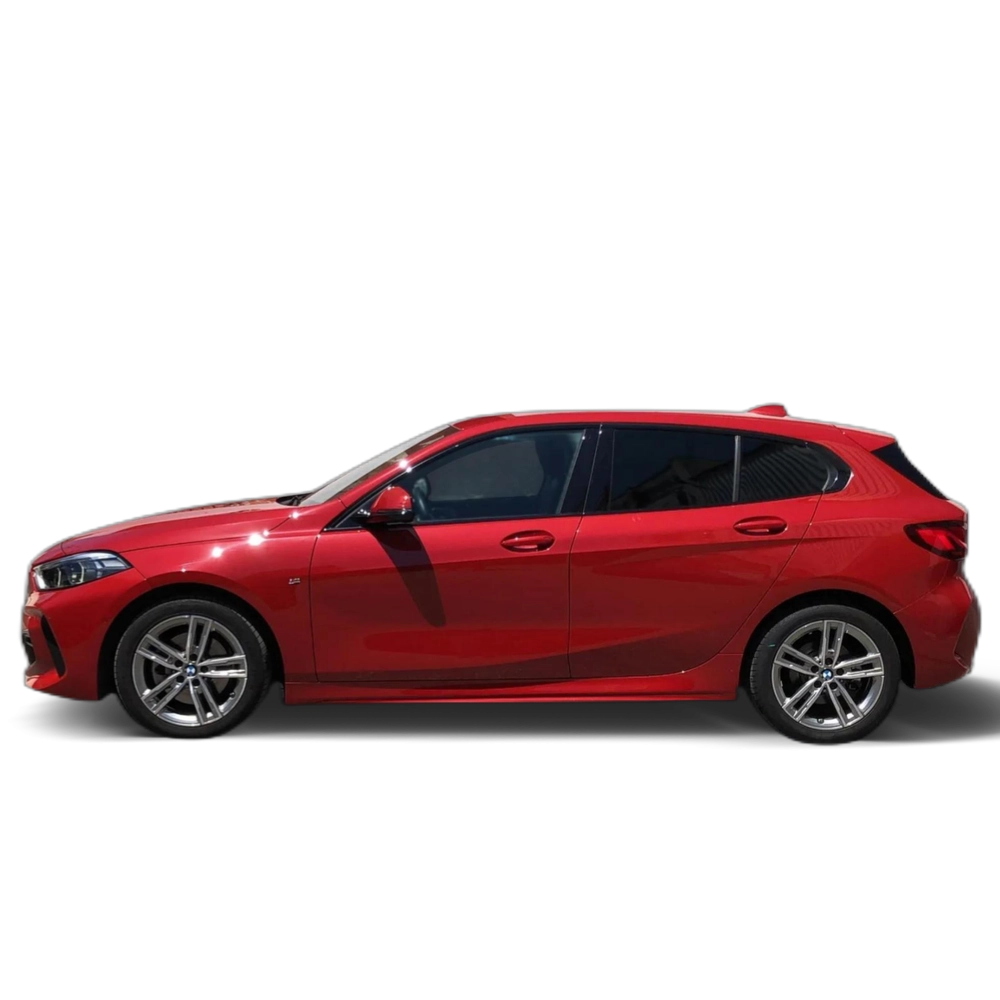 Renting BMW Serie 1 118d Business 110 kW (150 CV) 6 6