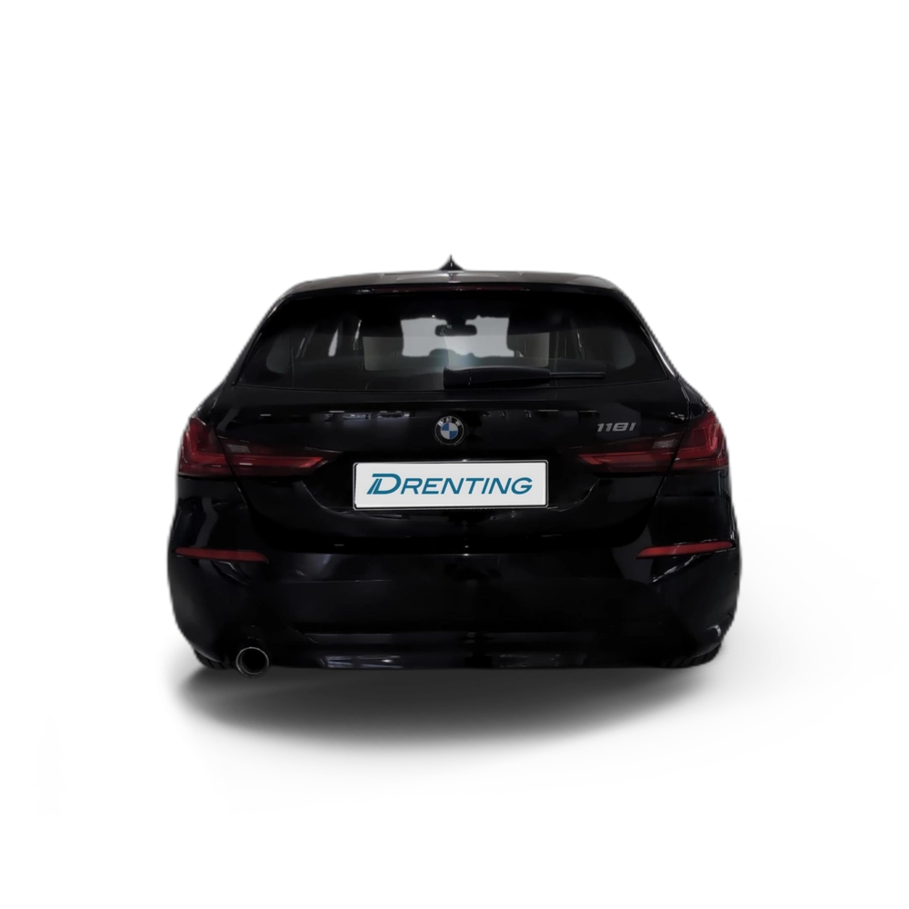 Renting BMW Serie 1 118i 103 kW (140 CV) 12 1