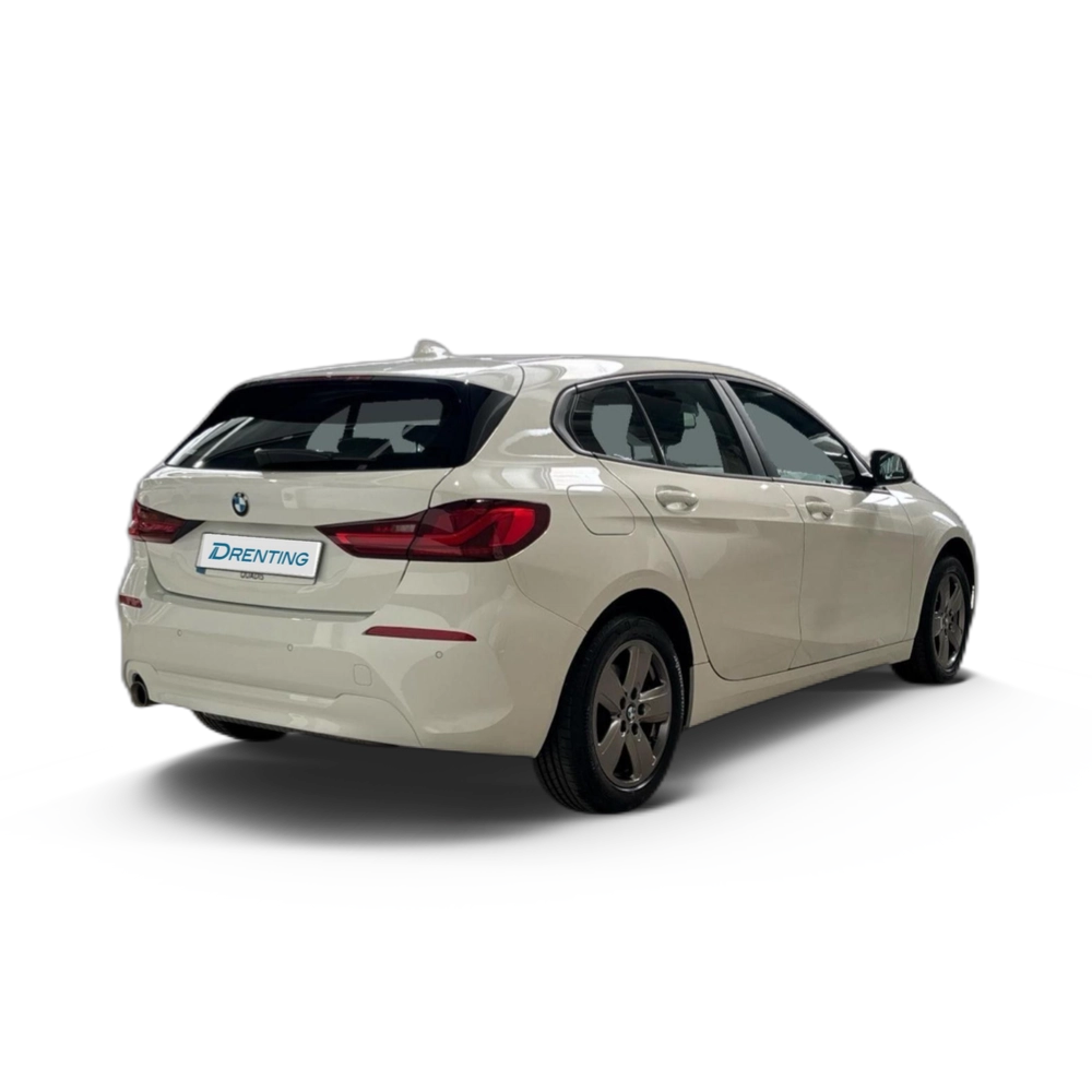 Renting BMW Serie 1 118i 103 kW (140 CV) 14 3