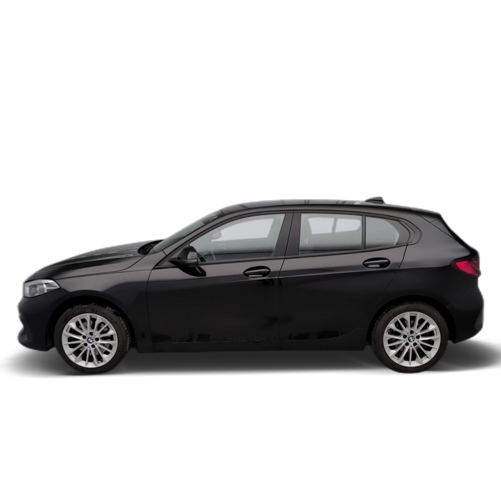 Renting BMW Serie 1 118i 103 kW (140 CV) 6 5
