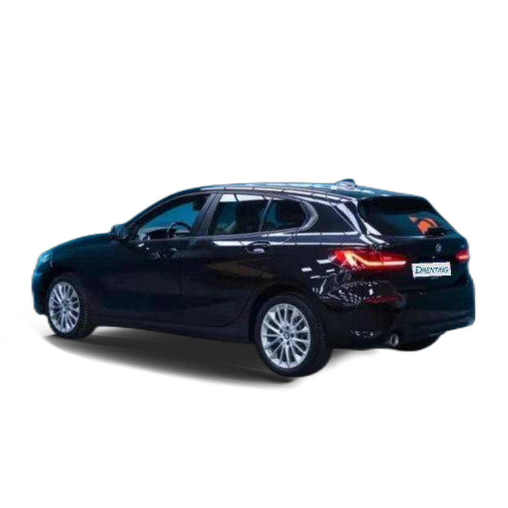 Renting BMW Serie 1 118iA 1