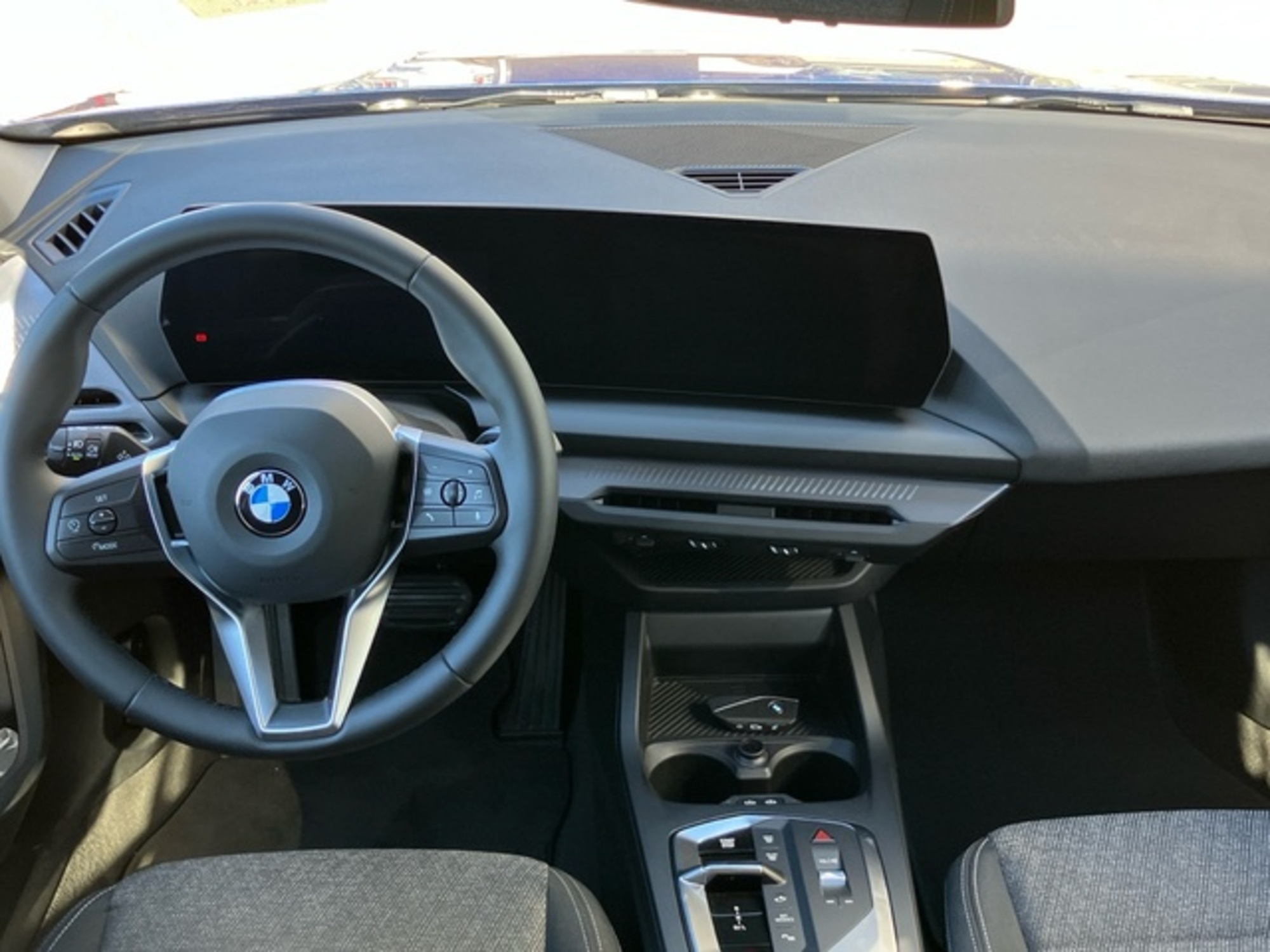 Renting BMW Serie 1 120d 120 kW (163 CV) 17 16
