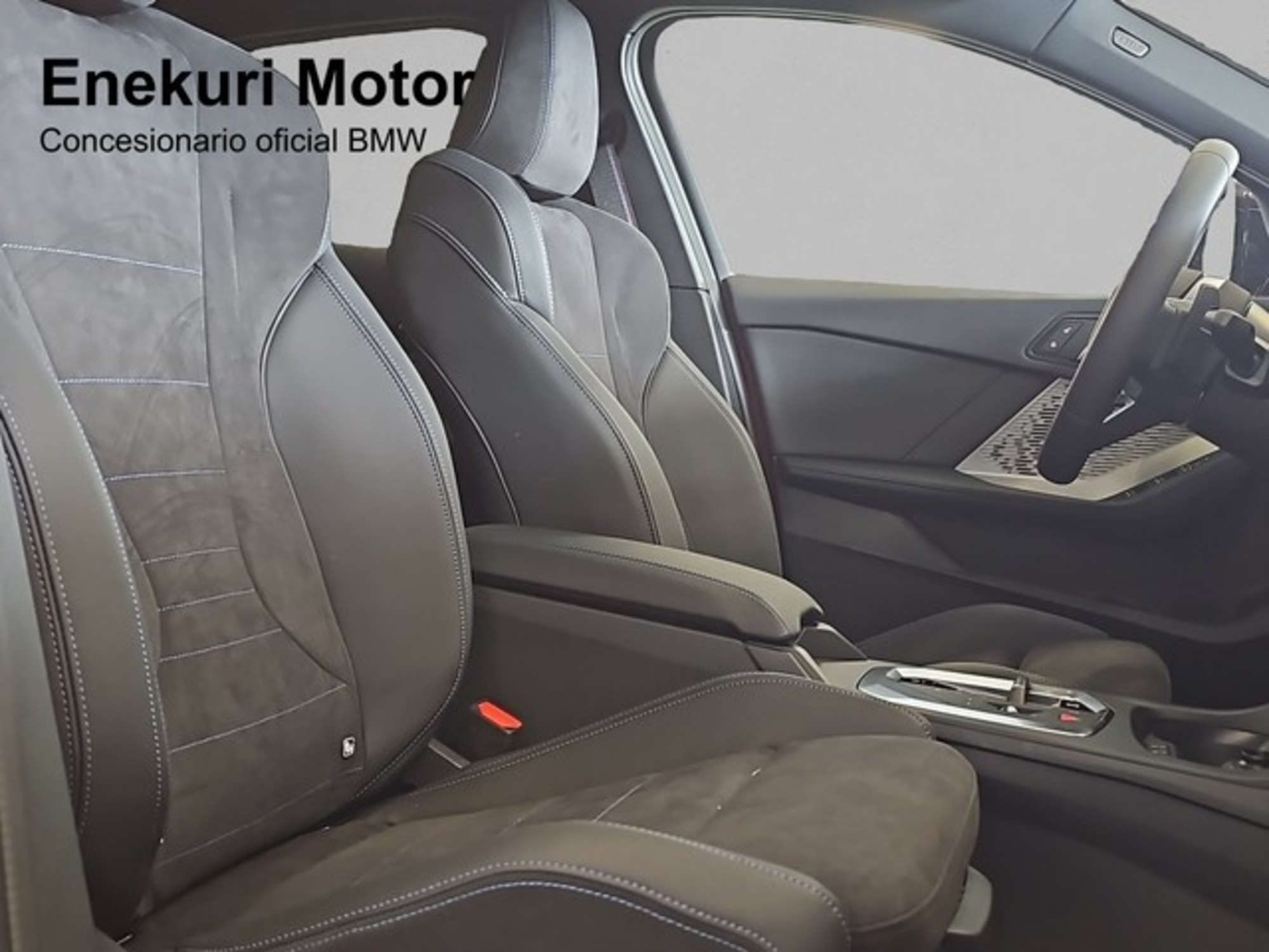 Renting BMW Serie 1 120d 120 kW (163 CV) 17 18