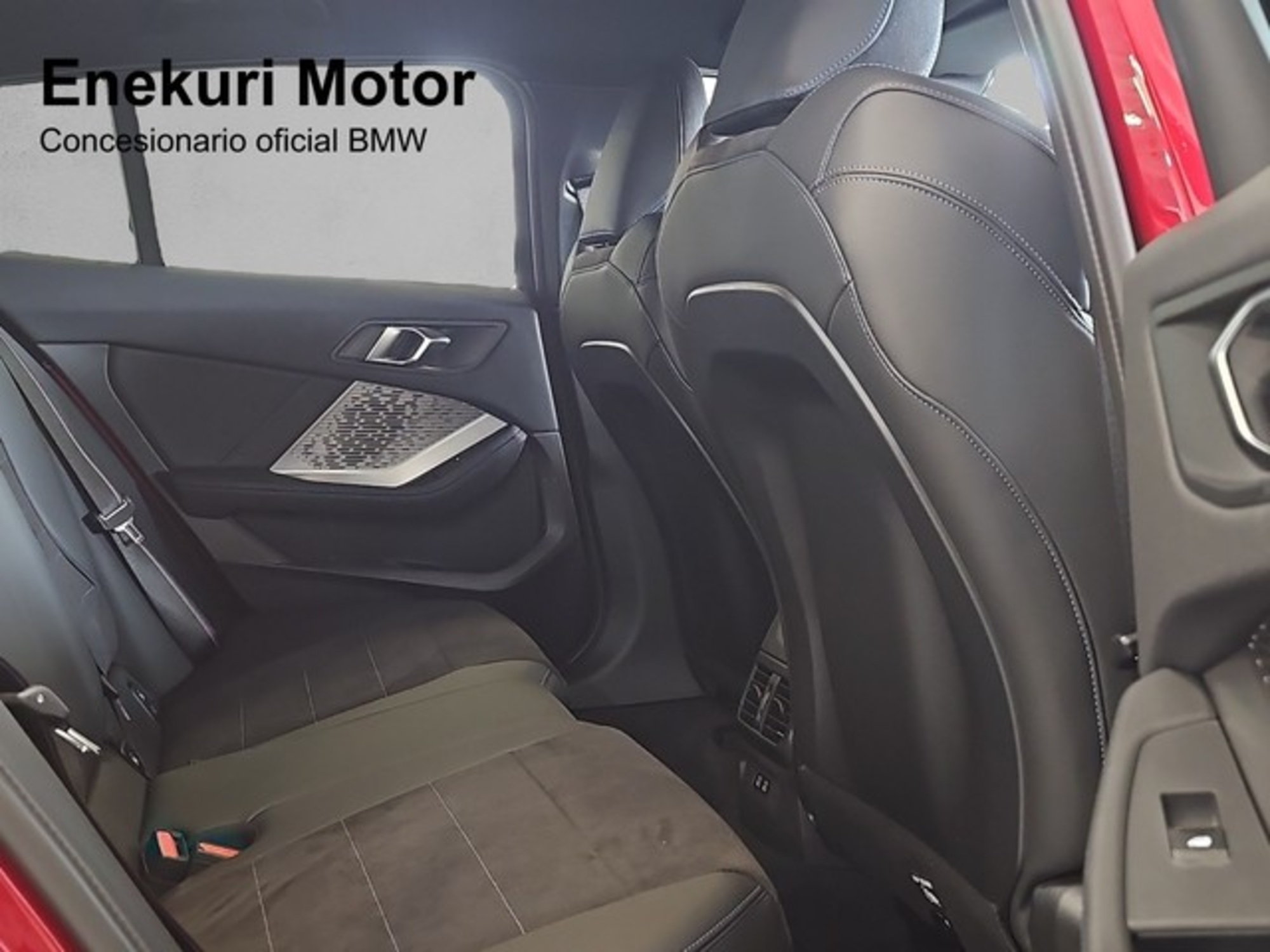 Renting BMW Serie 1 120d 120 kW (163 CV) 17 18