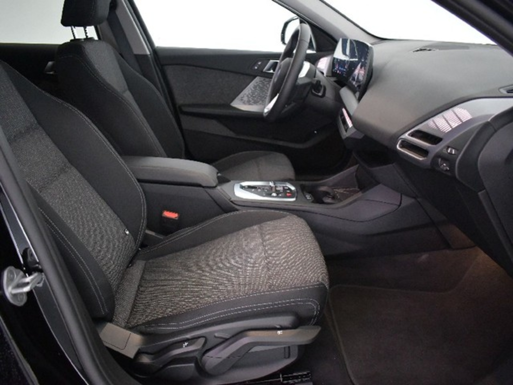 Renting BMW Serie 1 120d 120 kW (163 CV) 18 4
