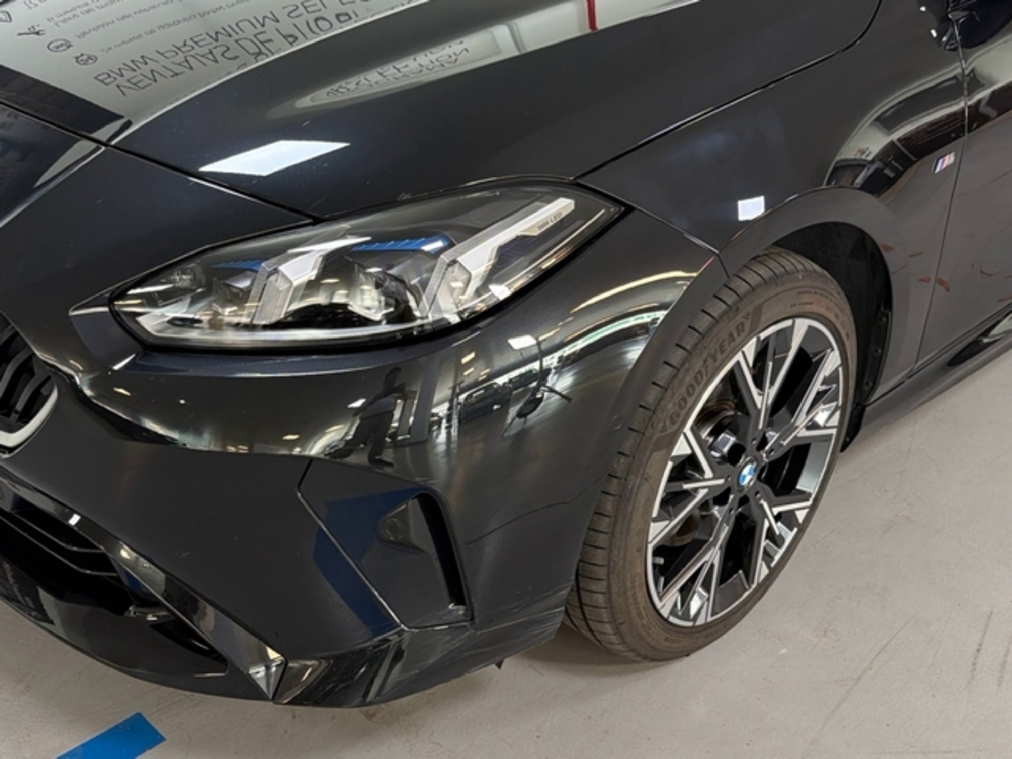 Renting BMW Serie 1 120d 120 kW (163 CV) 18 6