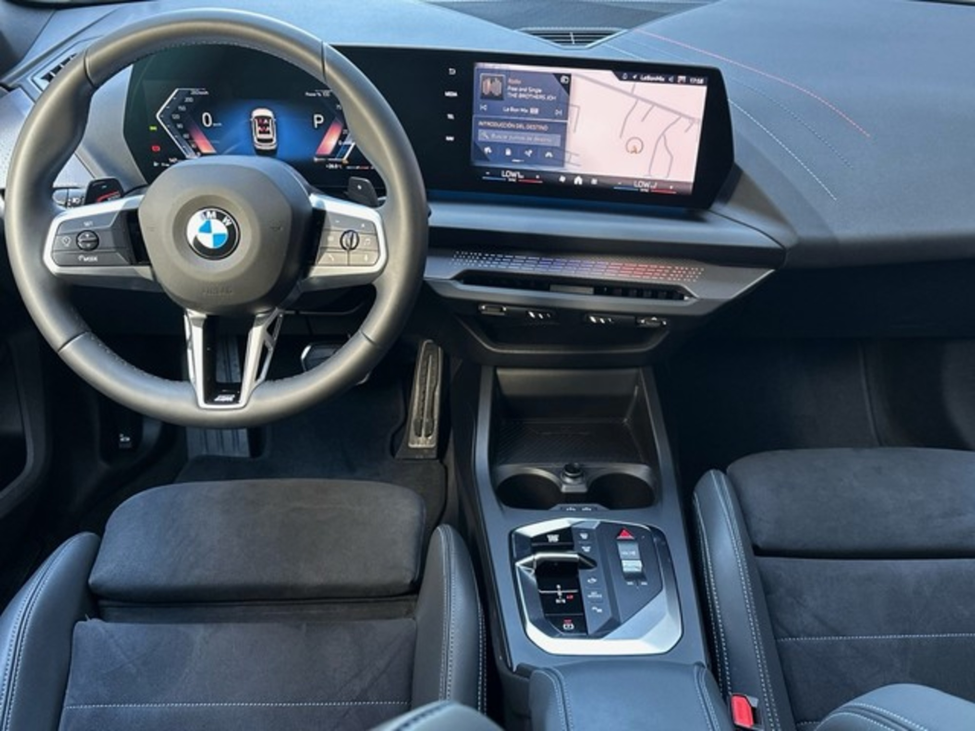 Renting BMW Serie 1 120d 120 kW (163 CV) 5 2