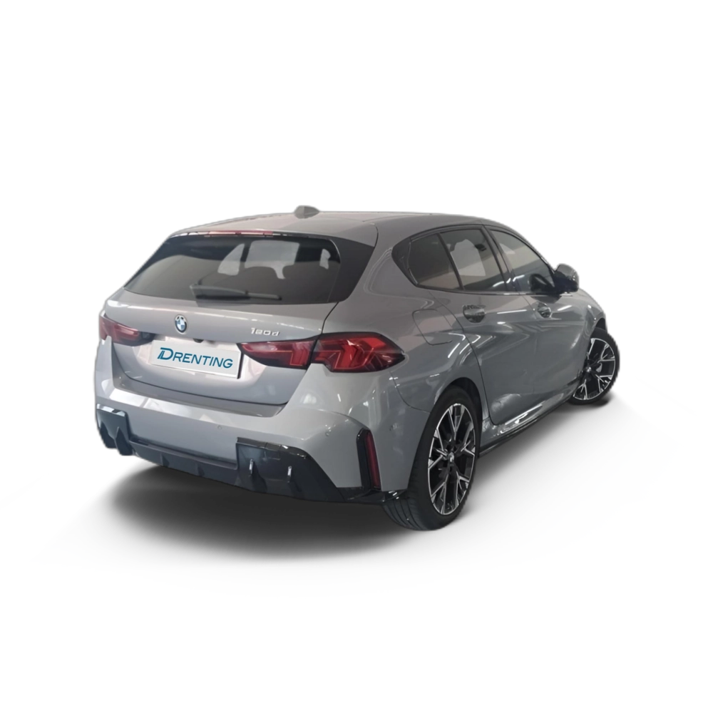 Renting BMW Serie 1 120i 125 kW (170 CV) 14 1