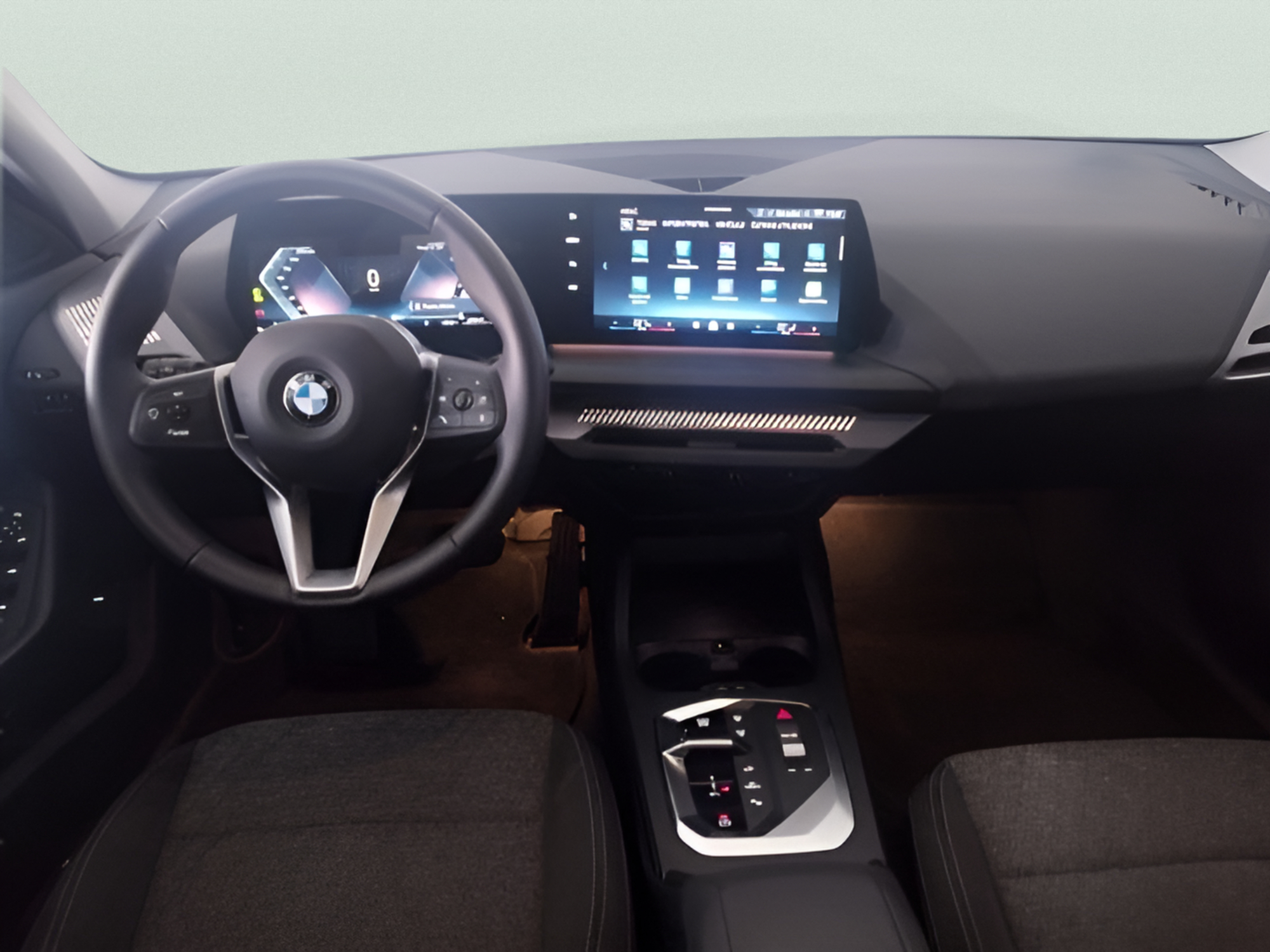 Renting BMW Serie 1 120i 125 kW (170 CV) 14 1