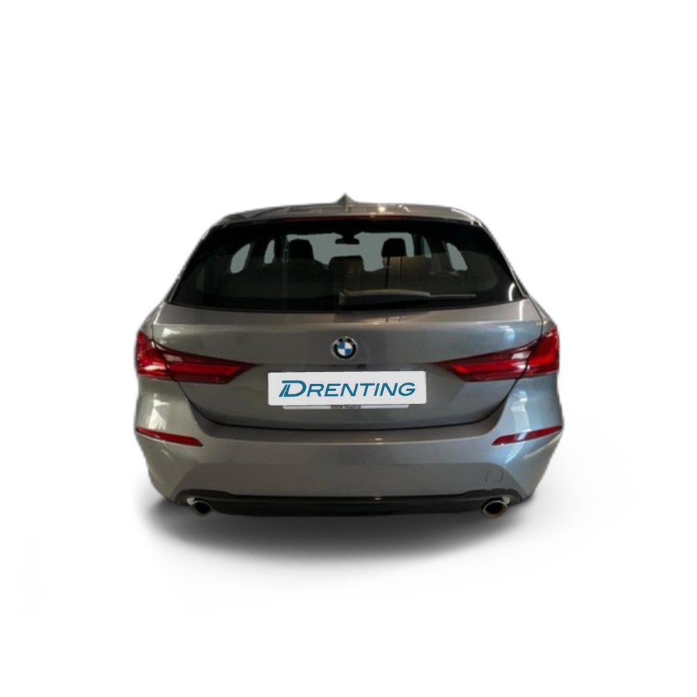 Renting BMW Serie 1 120i 131 kW (178 CV) 1