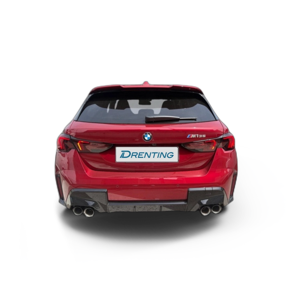 Renting BMW Serie 1 M135i xDrive 221 kW (300 CV) 5