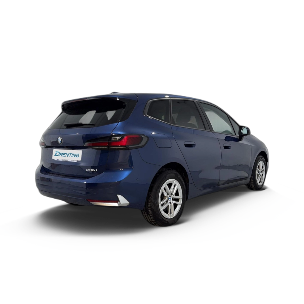 Renting BMW Serie 2 218d Active Tourer 110 kW (150 CV) 13