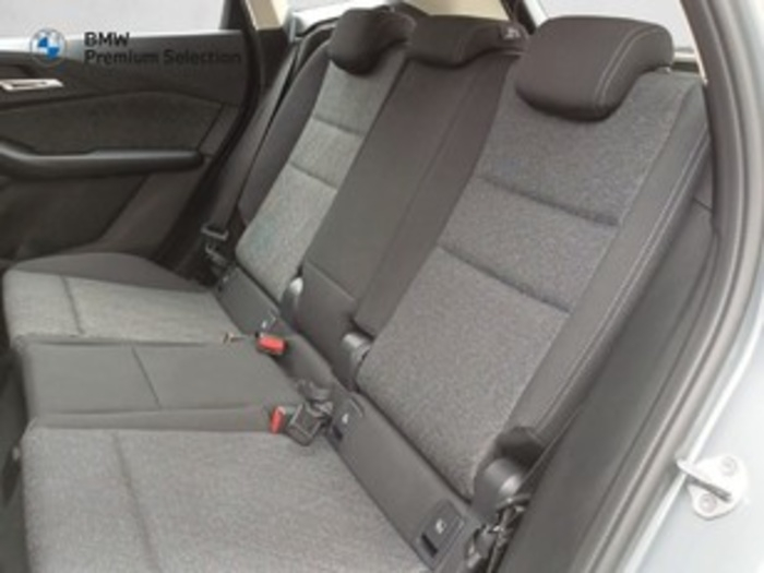 Renting BMW Serie 2 218d Active Tourer 110 kW (150 CV)