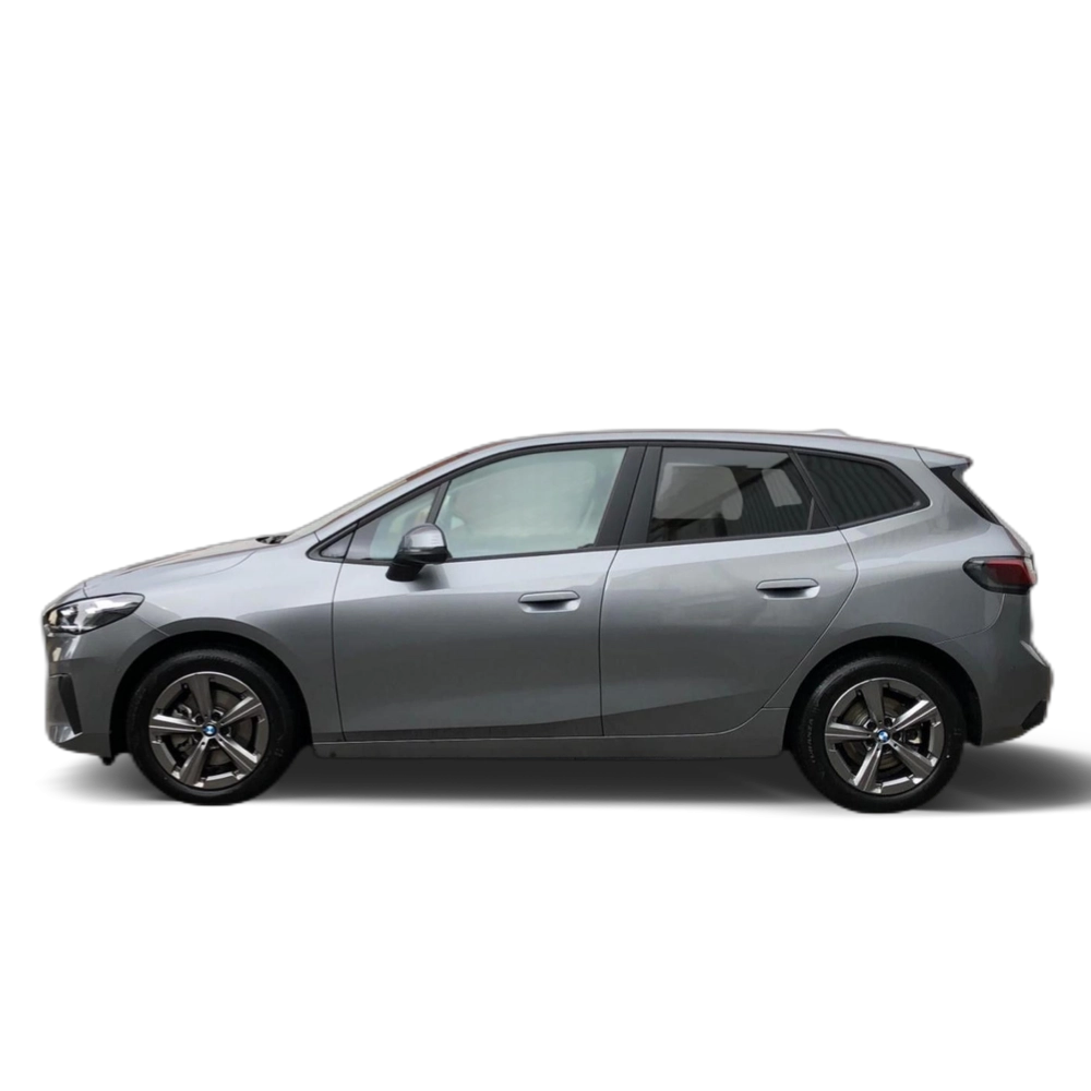 Renting BMW Serie 2 218d Active Tourer 110 kW (150 CV) 5 3