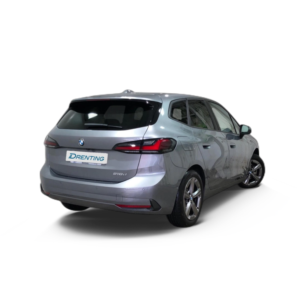 Renting BMW Serie 2 218d Active Tourer 110 kW (150 CV) 5 3